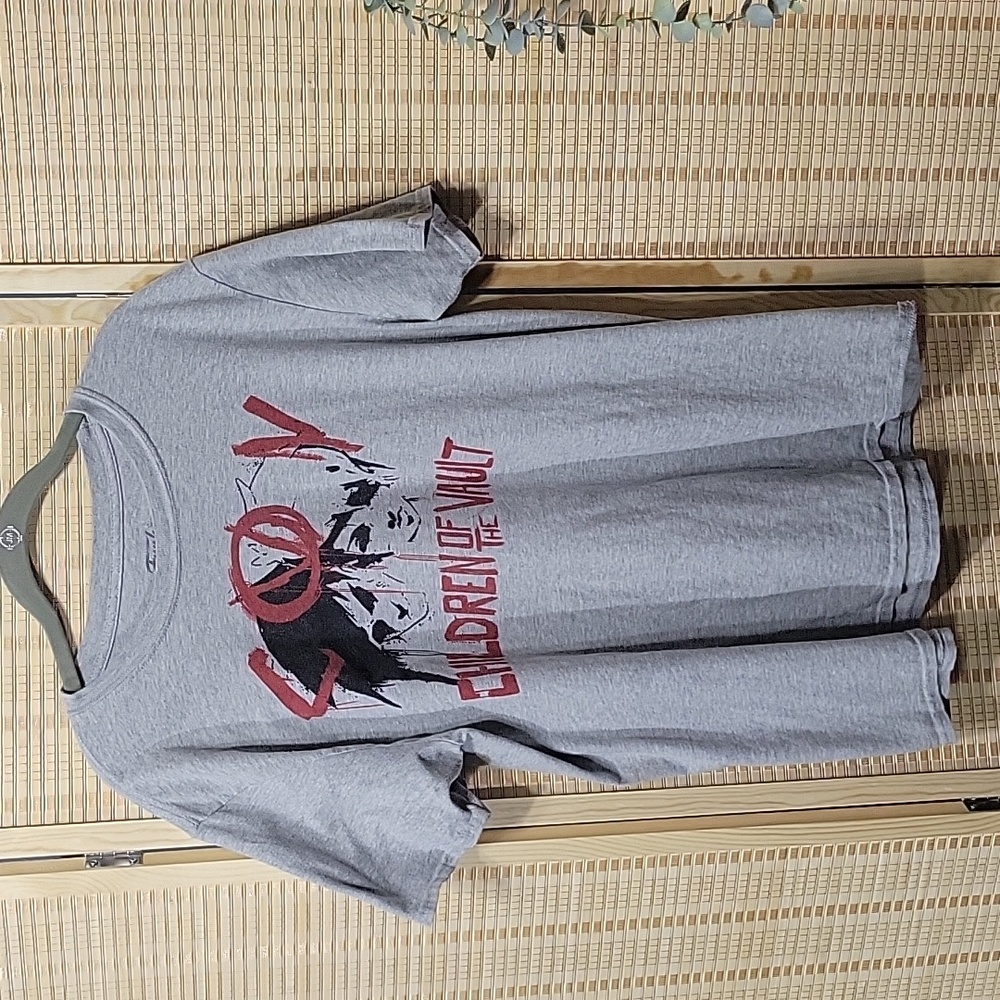 💰Funko Children of the Vault Graphic Tee - Size L/XL (see measurements)